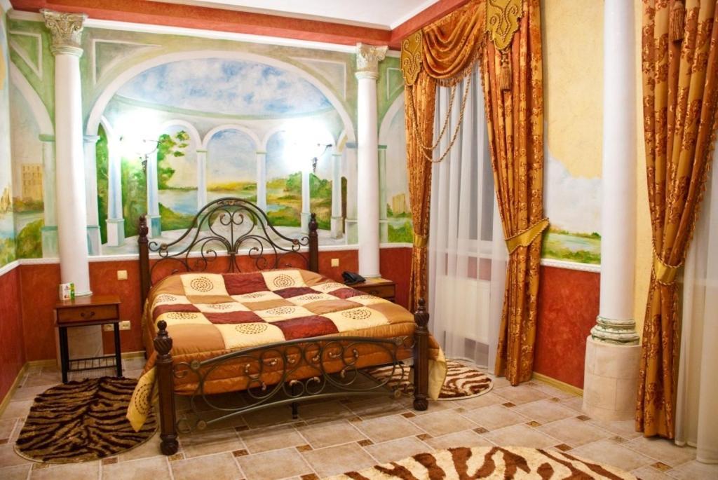 Coliseum Hotel Khmel'nyts'kyy Bilik gambar
